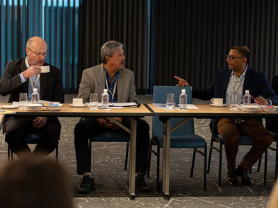 ASB2914 ADVOC ASIA22 HI 014