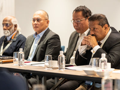 ASB2914 ADVOC ASIA22 HI 037