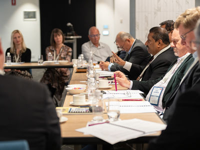 ASB2914 ADVOC ASIA22 HI 124