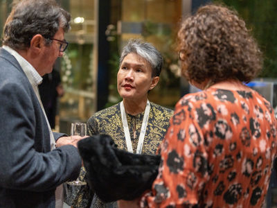 ASB2914 ADVOC ASIA22 HI 219